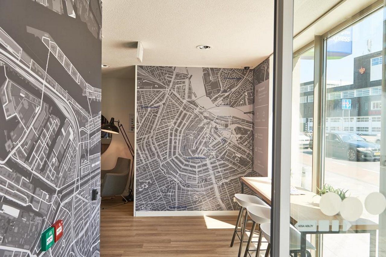 Holiday Inn Express Amsterdam - City Hall By Ihg Экстерьер фото